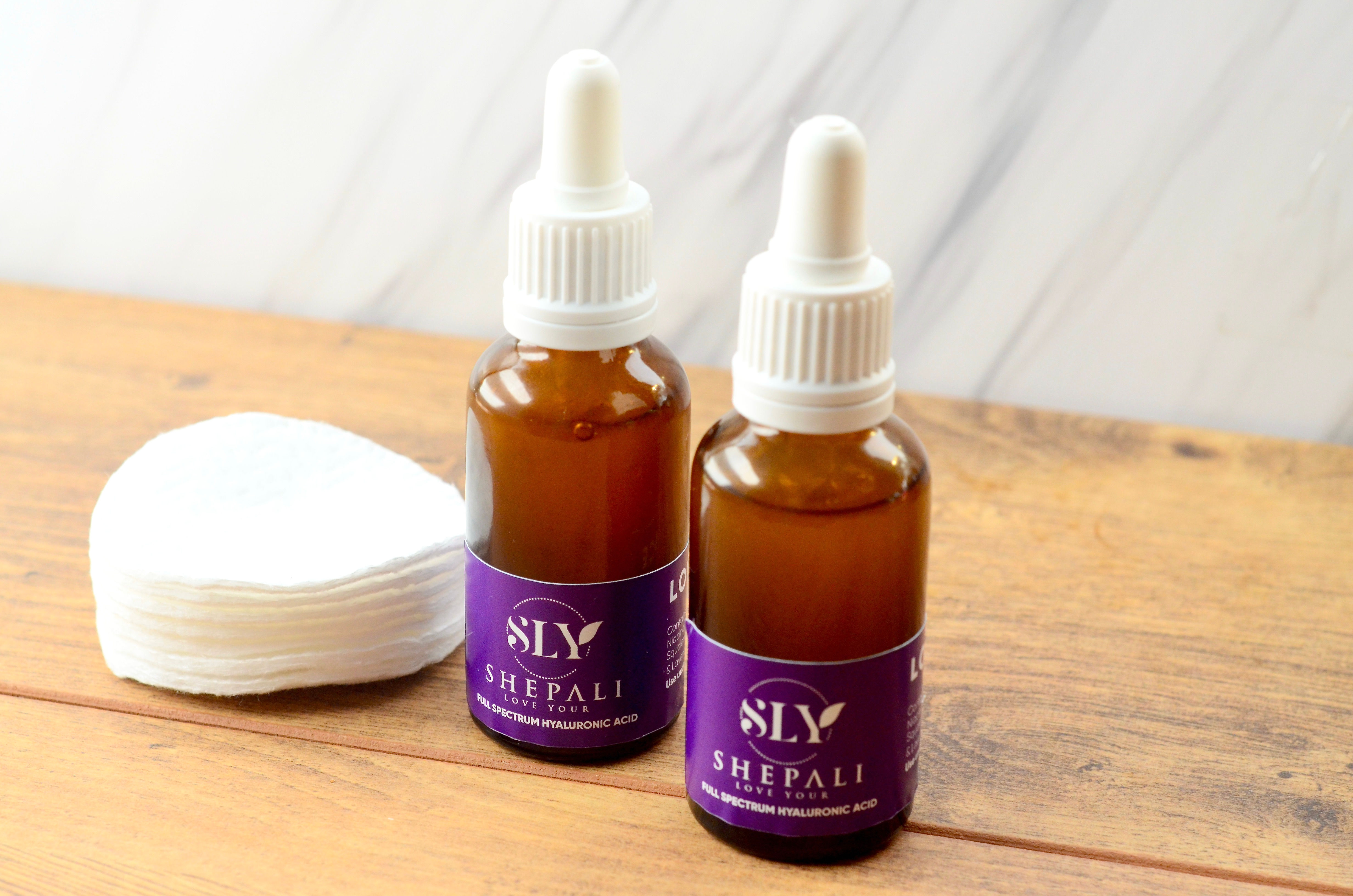 Hyaluronic Acid Serum - hydrated plump skin