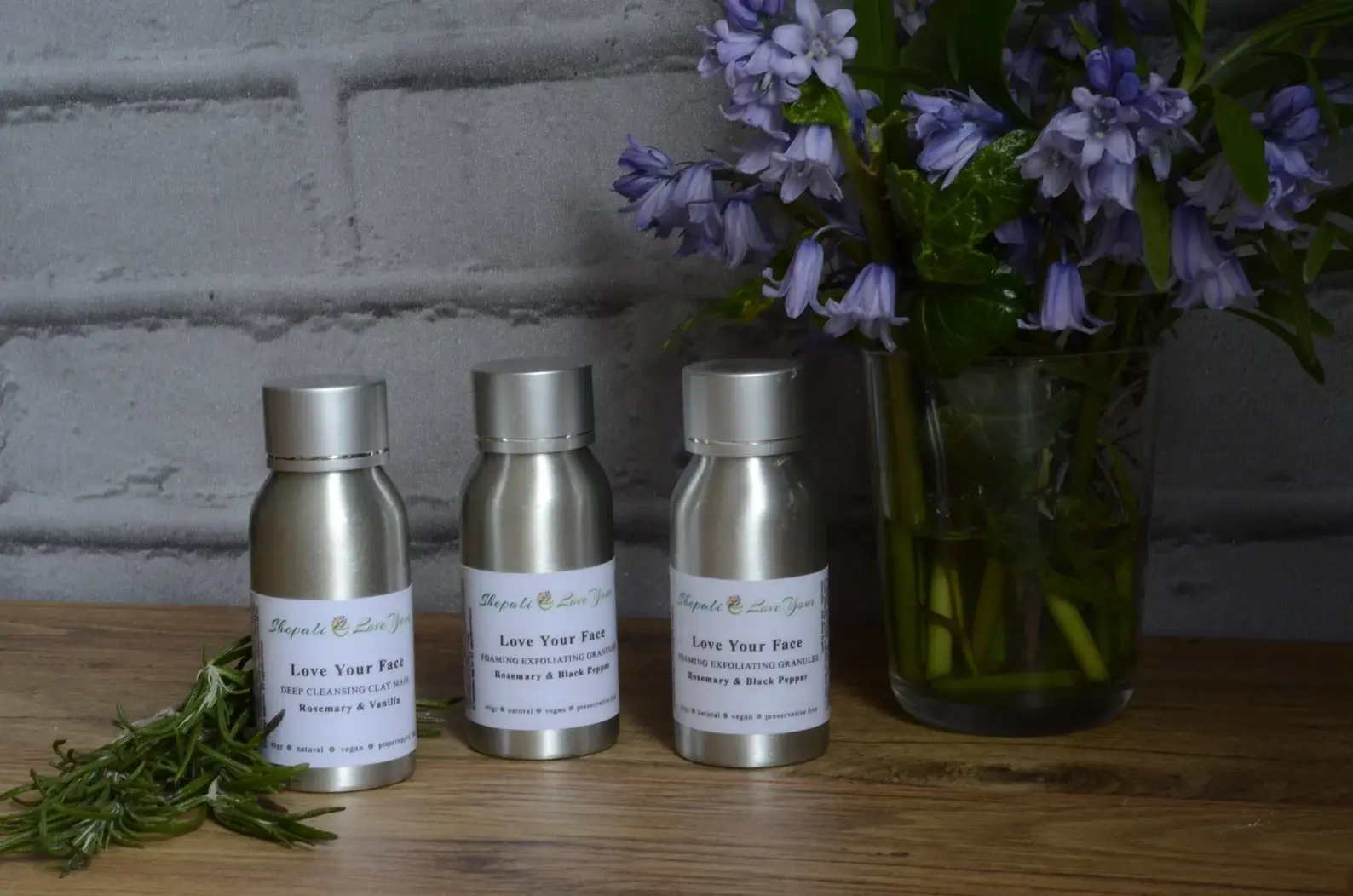 Rhassoul & Bentonite Clay Face Mask – Deep Detox & Skin Purifying Treatment