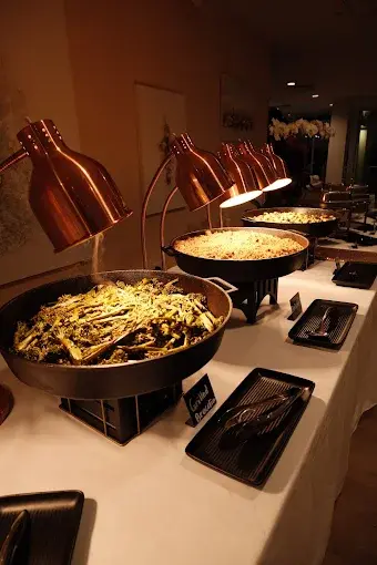 Buffet catering and bar corporate event solutions.