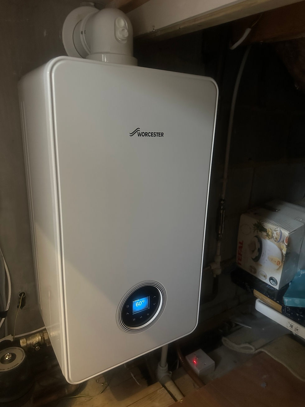New Worcester Bosch Greenstar 4000 combi boiler installed in a Horsham home
