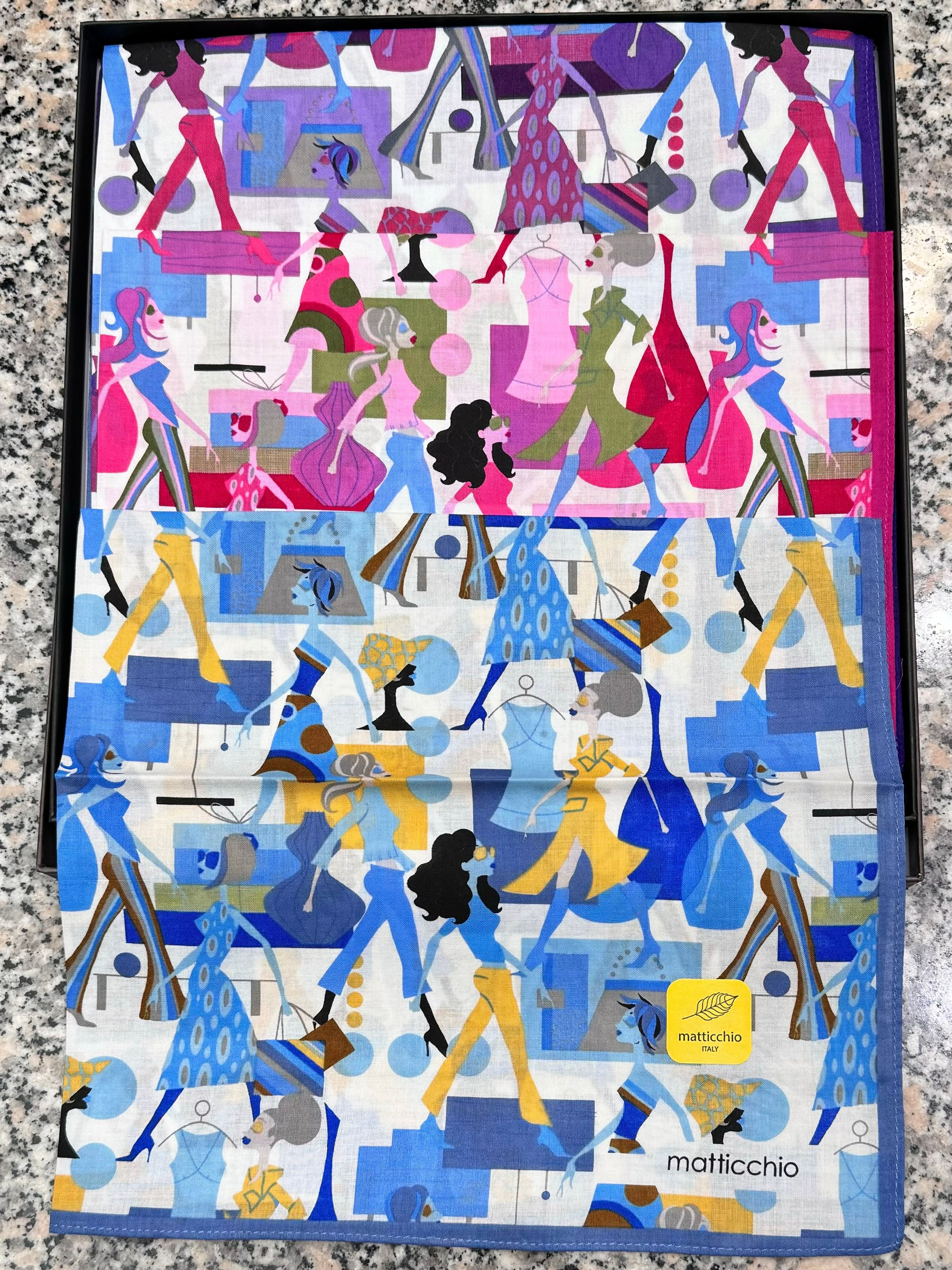 FAZZOLETTO NASO DONNA CM 45 ORLO PIATTO DONNE STILIZZATE GARDA 491