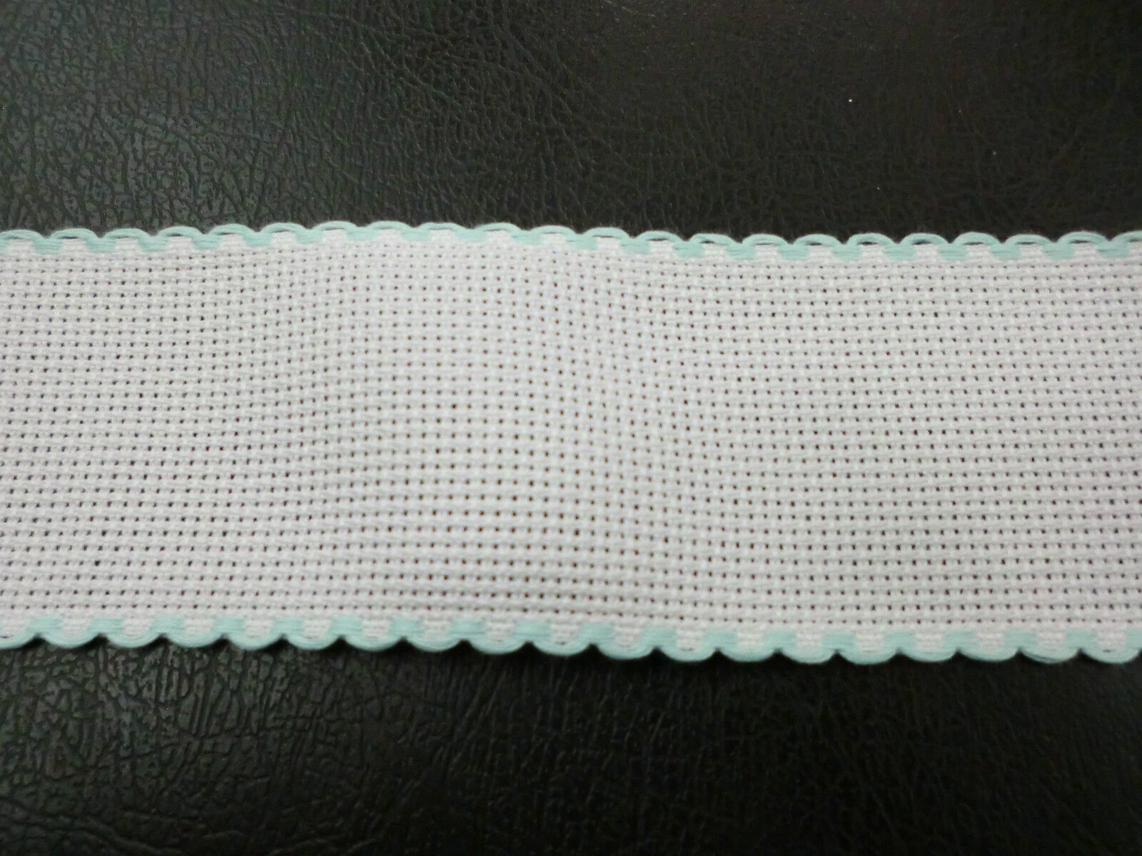 BORDO TAGLIO TELA AIDA 55 FORI PUNTO CROCE ZWEIGART h cm 5 / 26 QUAD. VERD ACQUA