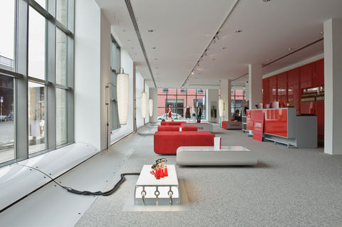 Campari
Aluform
Alucobond Verarbeitungsbetrieb
Verbundplatten für Messen
Verarbeitung von Verbundplatten
Alu-Fassade