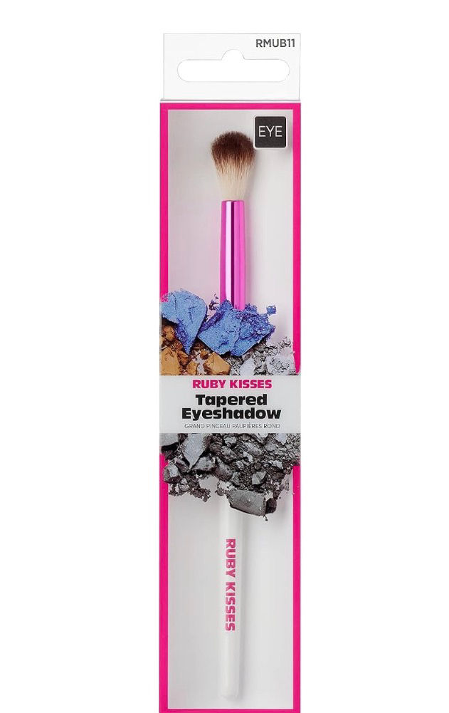Ruby Kisses Tapered Eyeshadow Brush