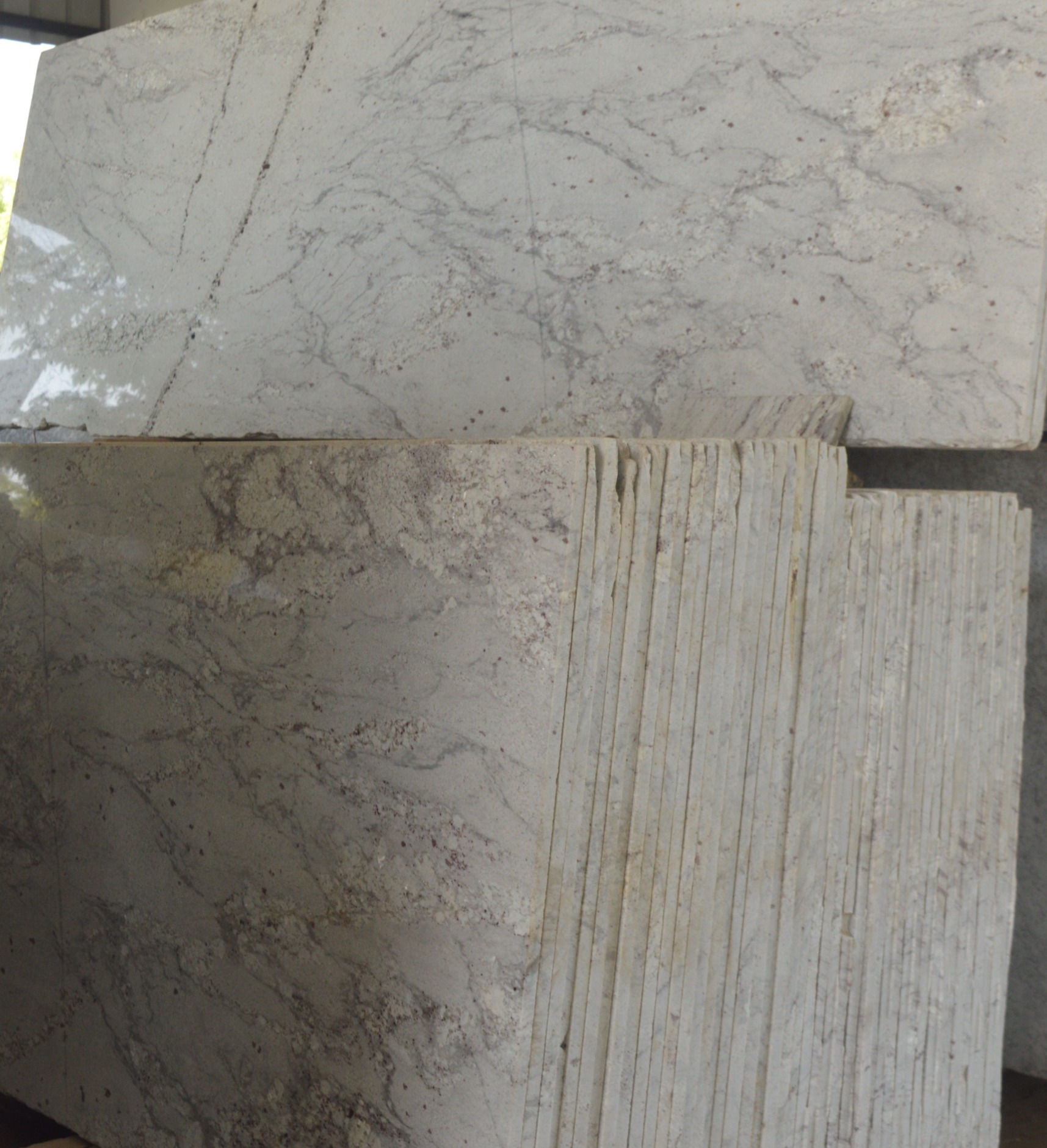 Karpet Black Granite