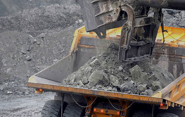 excavator-fills-dump-truck-bucket-excavator-close-2026-01-07-06-08-07-utc.jpg