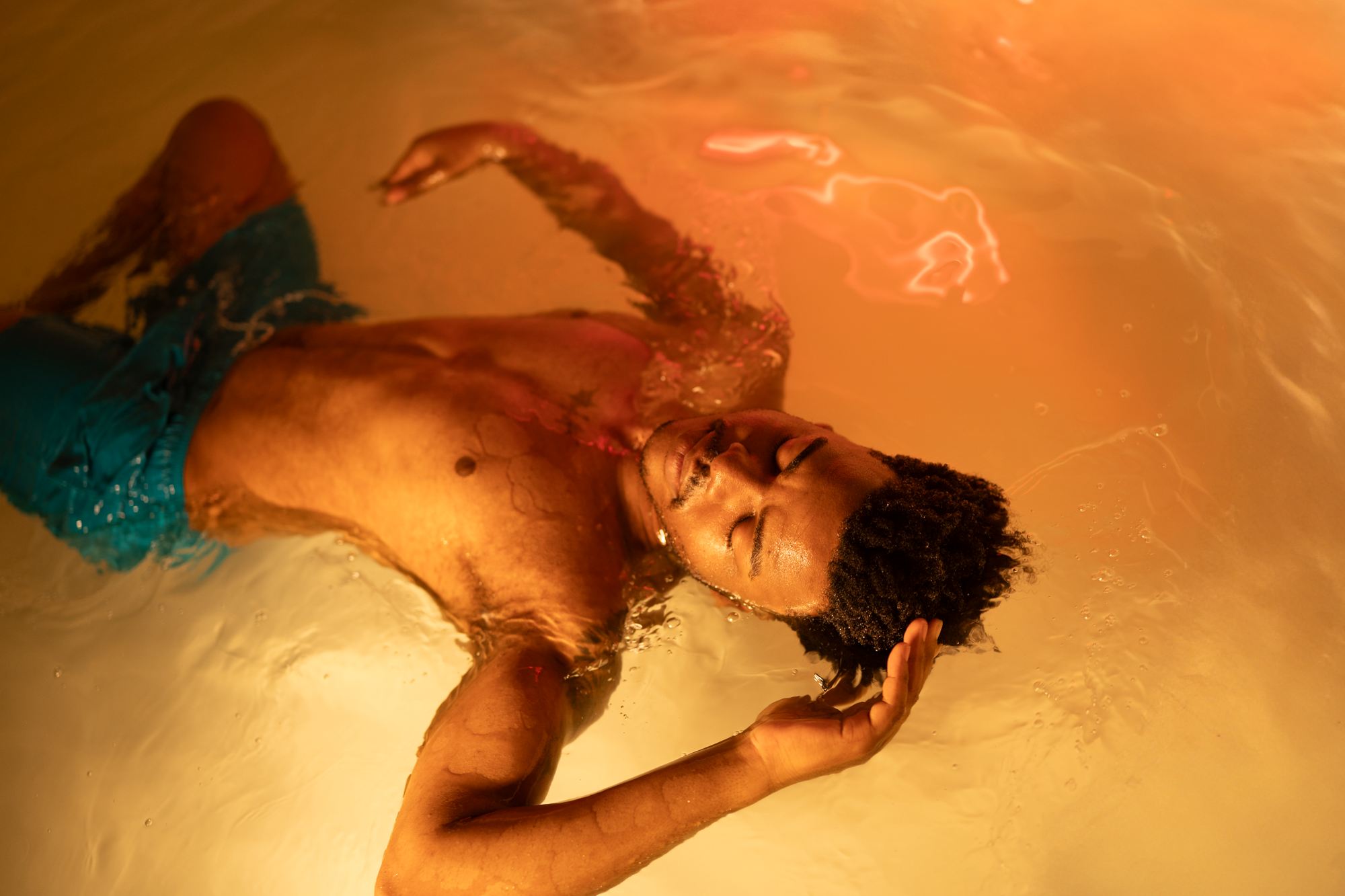 Illustration for Floatation Therapy in Glasgow: Your Escape to Deep Rest