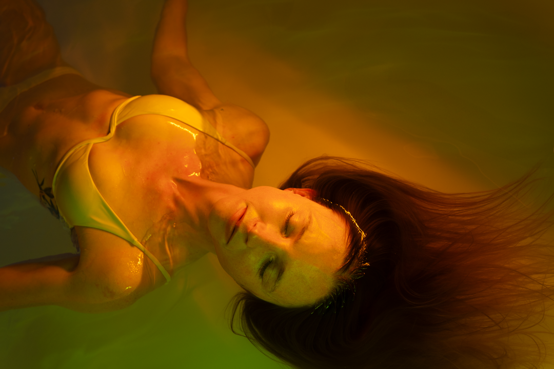 Illustration for Drift into Stillness: The Ganzfeld Effect and Float Therapy