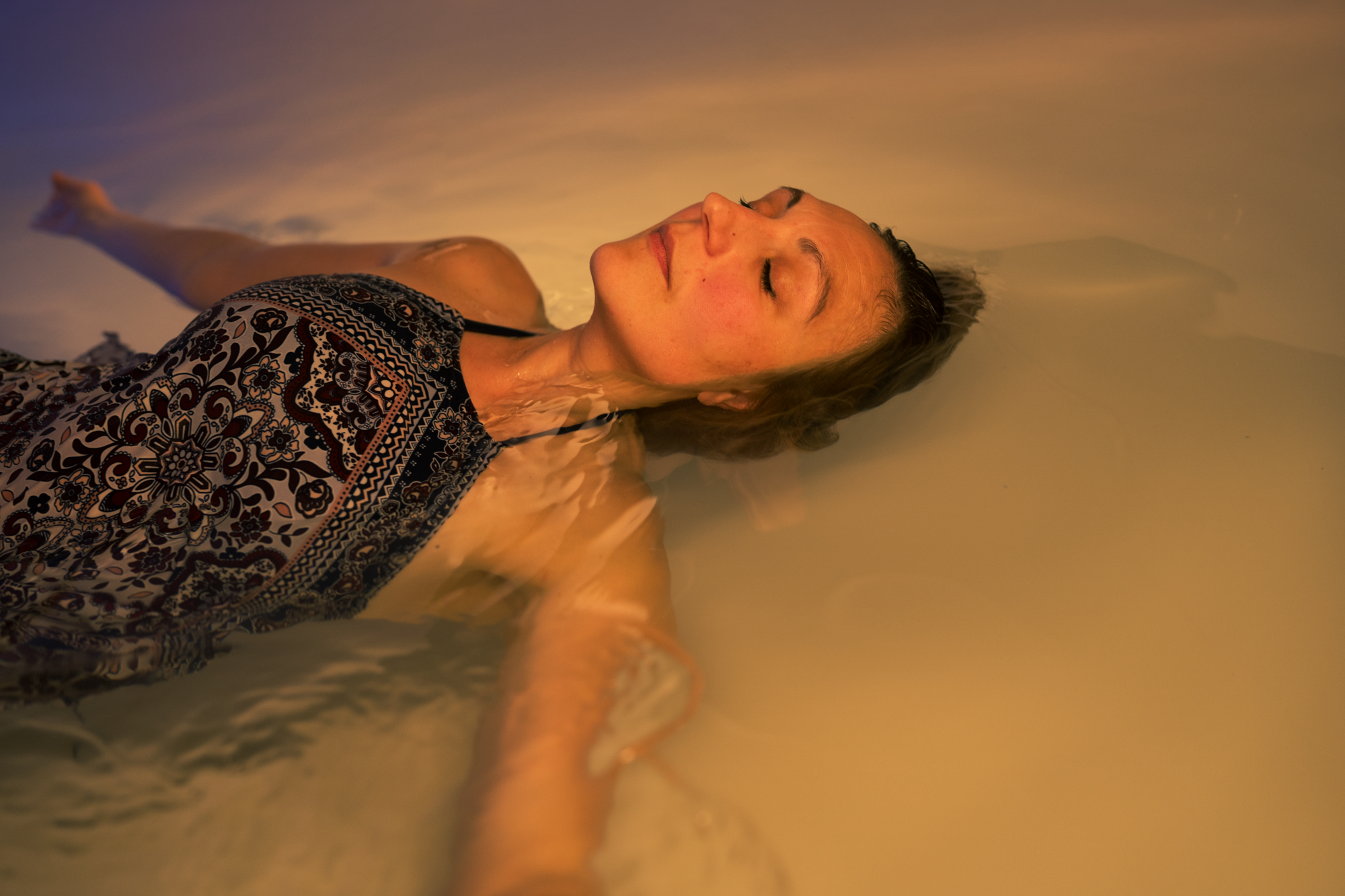 Illustration for Float therapy for stress relief in Glasgow: a calm guide to feeling lighter, sleeping better and resetting your mind