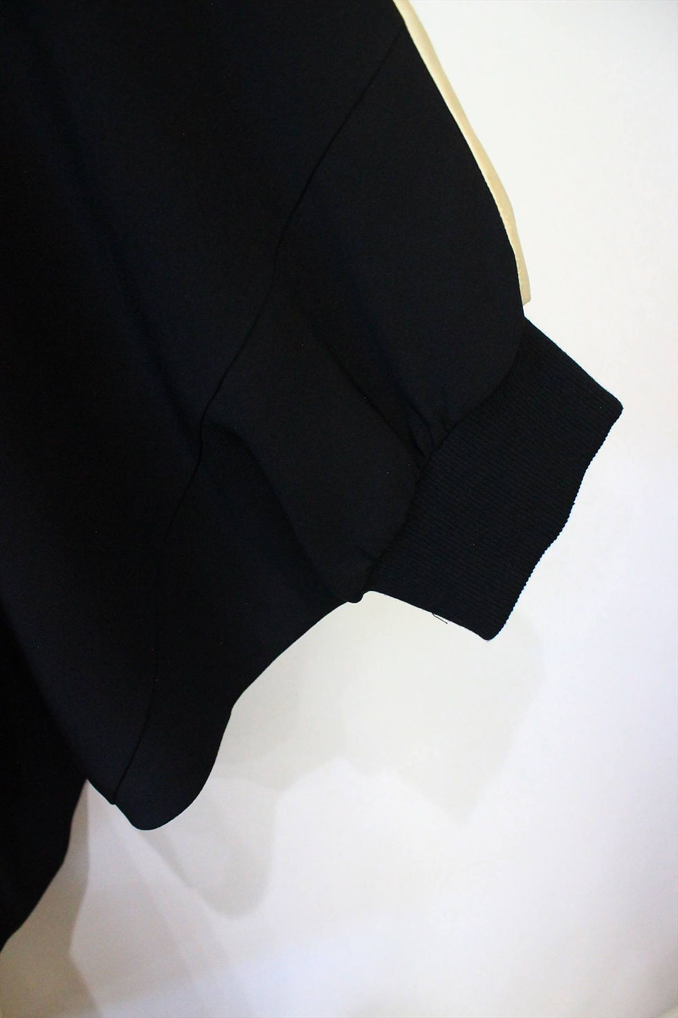 サムネイル： Wide Cape Coat 64-01