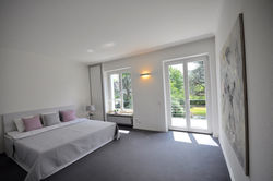 16 Schlafzimmer