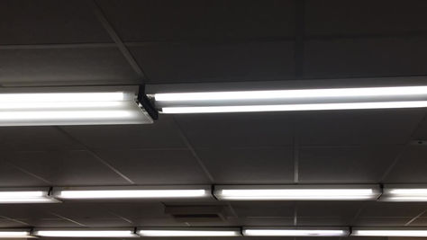 a polyphony of machine  and vocal sediment (air poetry)