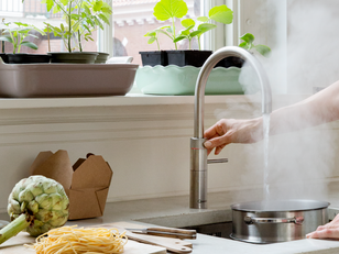 Wasserhahn raus.. Quooker rein