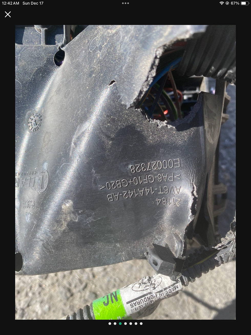 Miniatura: 2014 Ford Focus Fuse Box OEM 