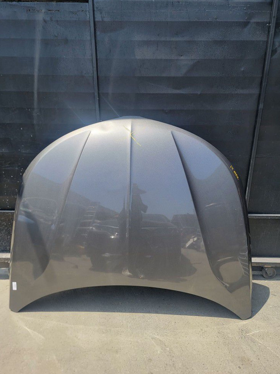 Miniatura: 2013-2016 Lincoln MKZ Hood Assbly OEM Used Condition $800