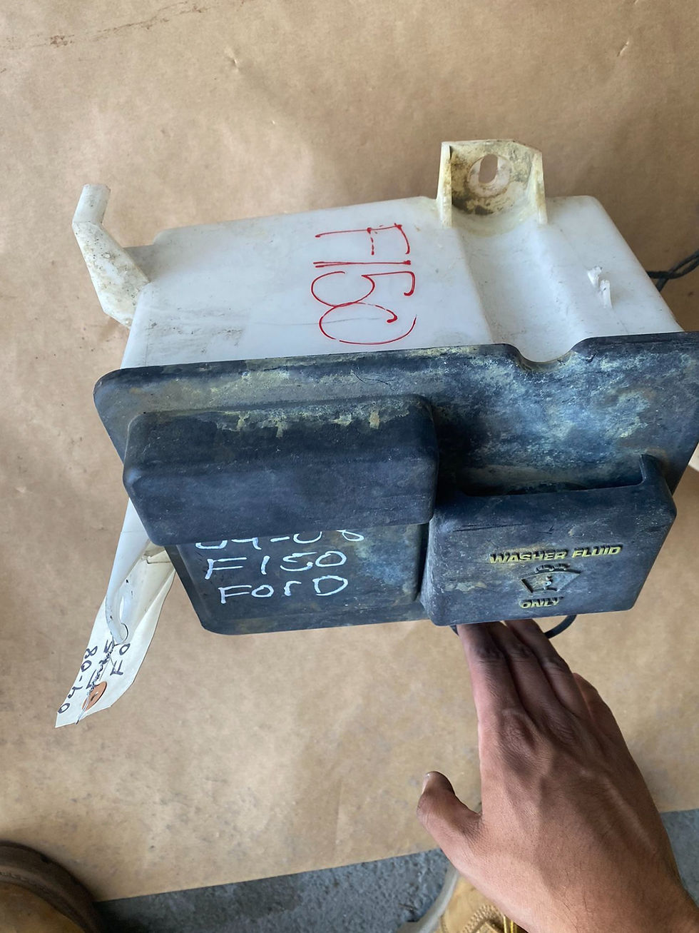 Miniatura: 2004-2008 F150 Washer Fluid Tank $125