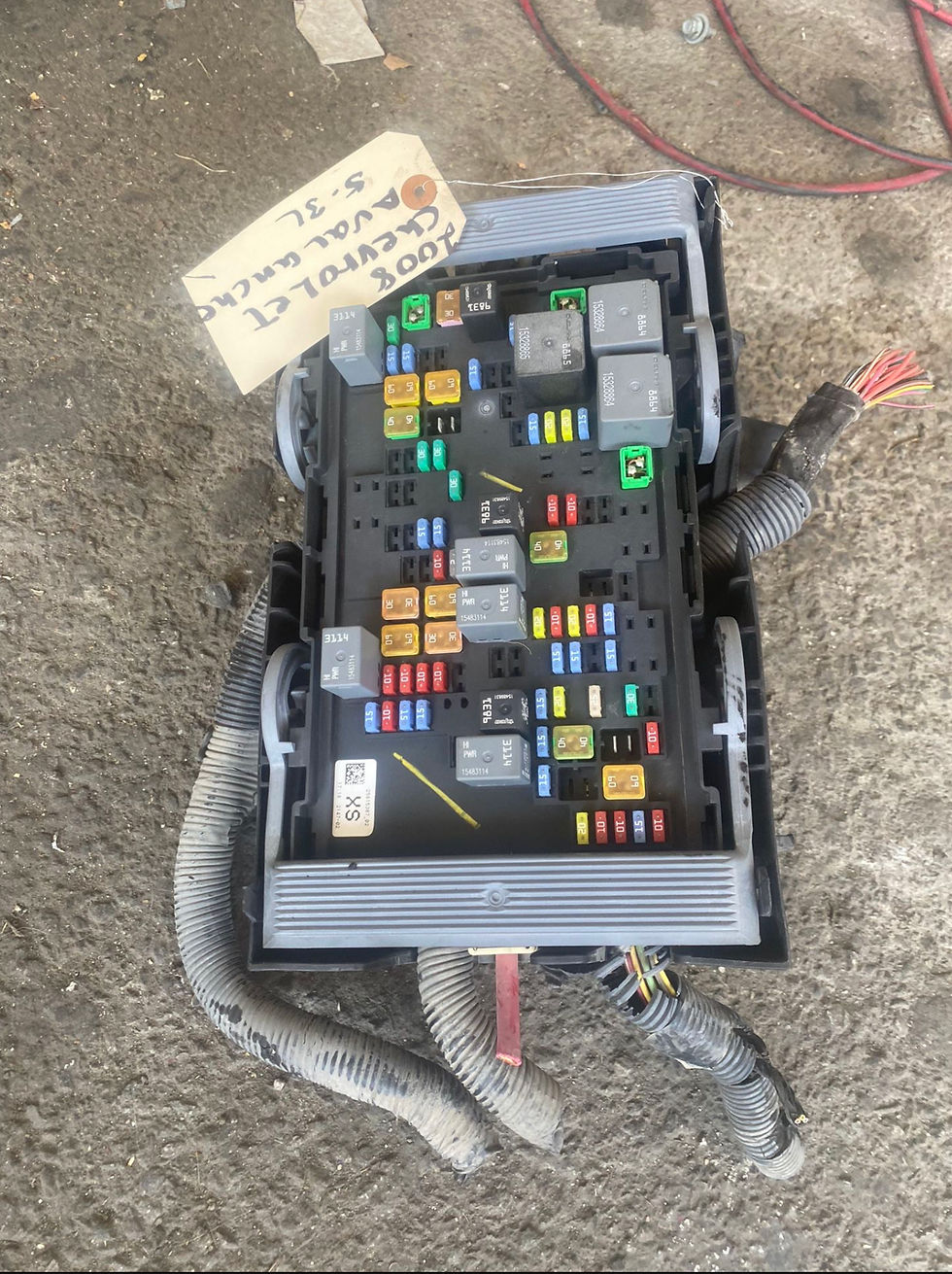 Miniatura: 2008 Chevy Avalanche 5.3 Fuse Box Auto Parts 