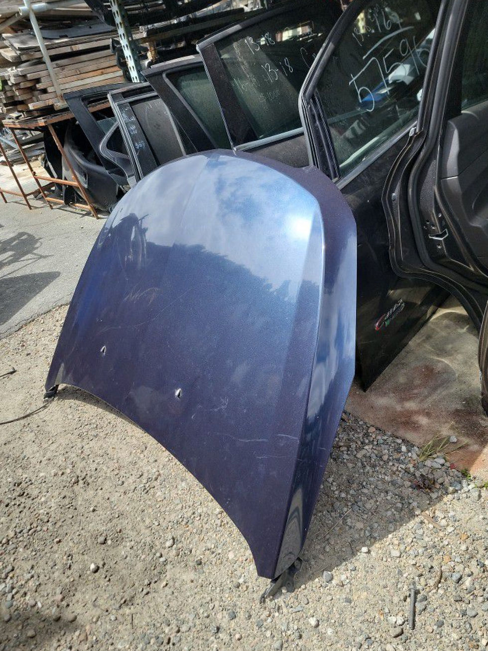 Miniatura: 2011-2016 Chevy Cruze Hood Assembly OEM Used Conditions $290