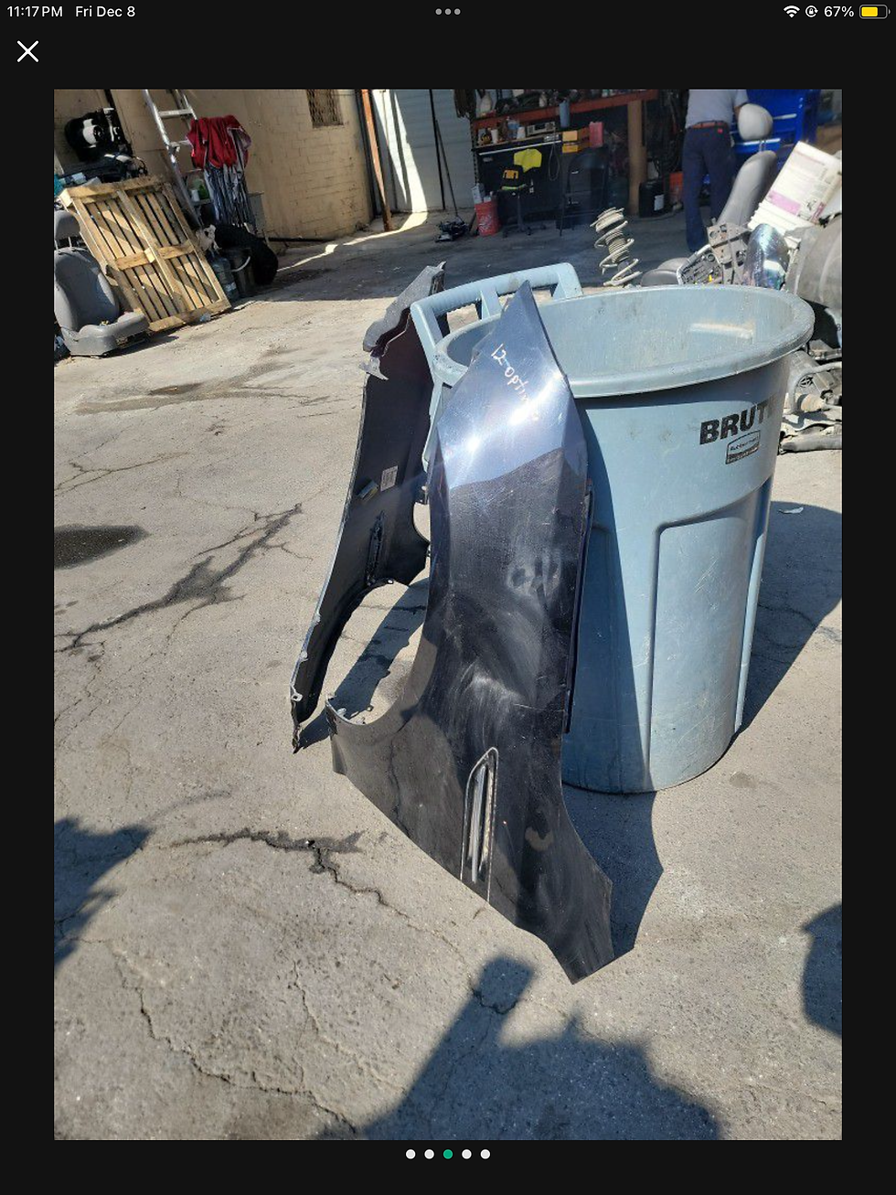 Miniatura: 11/14/16 Kia Optima Fenders Right $200 Left $200