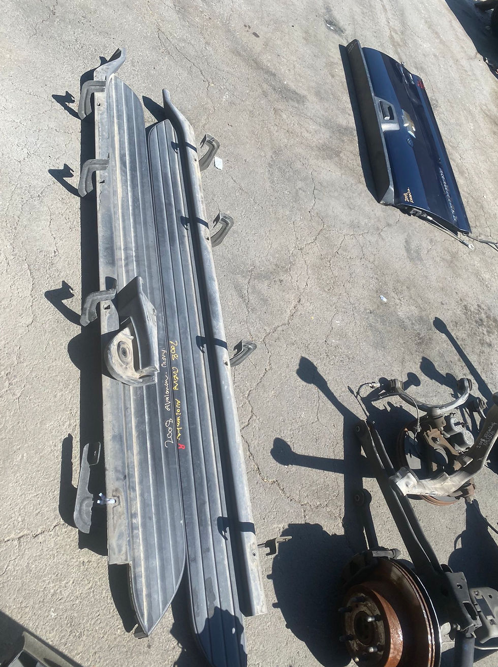 Miniatura: 2008 Avalanche 5.3 Step Board $125 Each