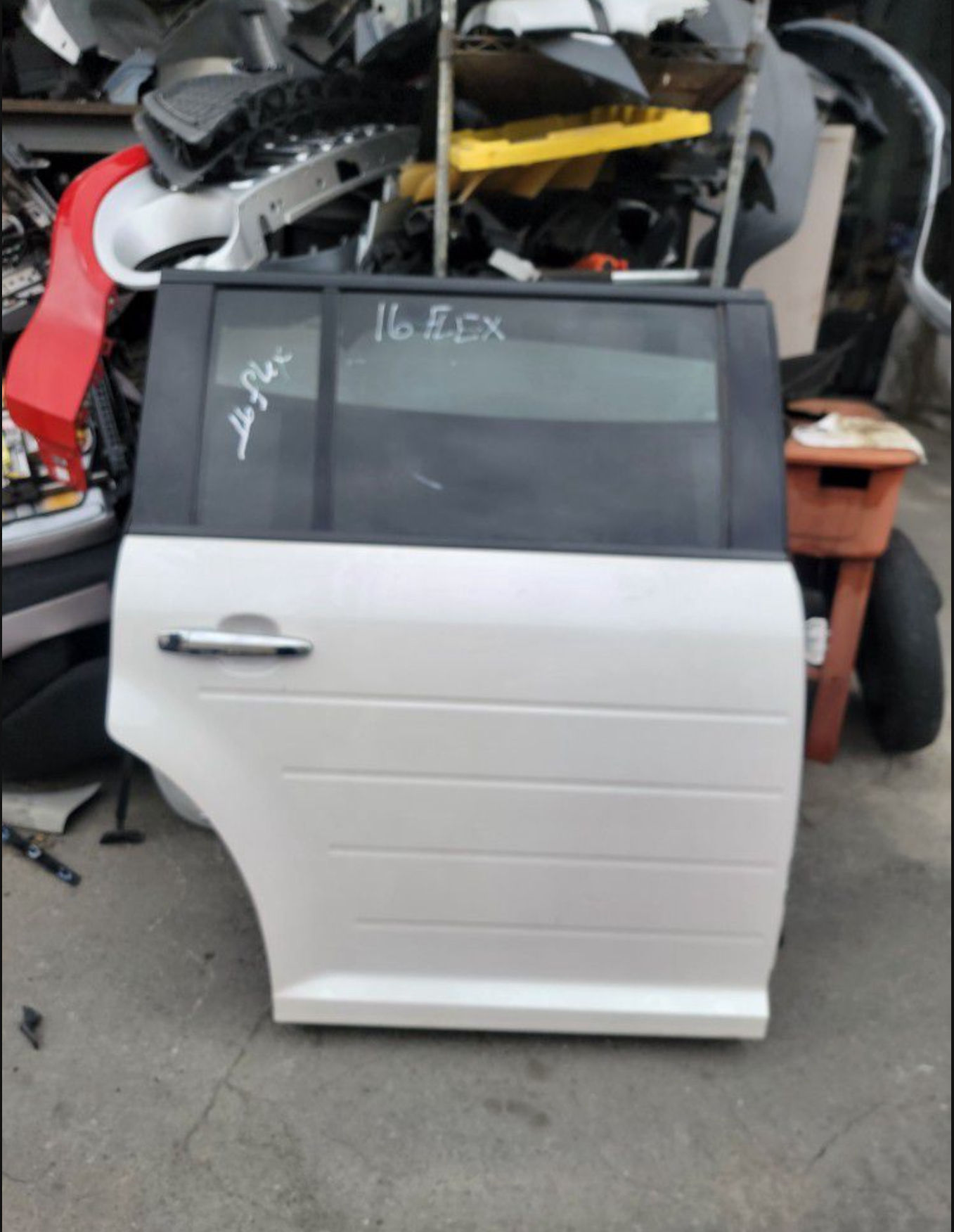 2012-2018 Ford Flex Right Door Assembly $375