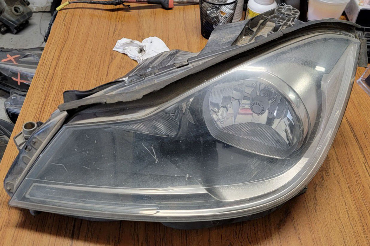 2012-2014 Mercedes Benz C Class Left Headlight $225