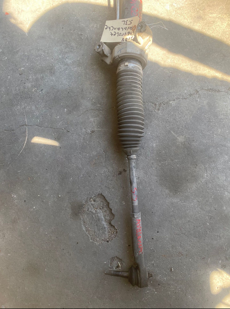 Miniatura: 2008 Chevy Avalanche 5.3 Rack Pinion 