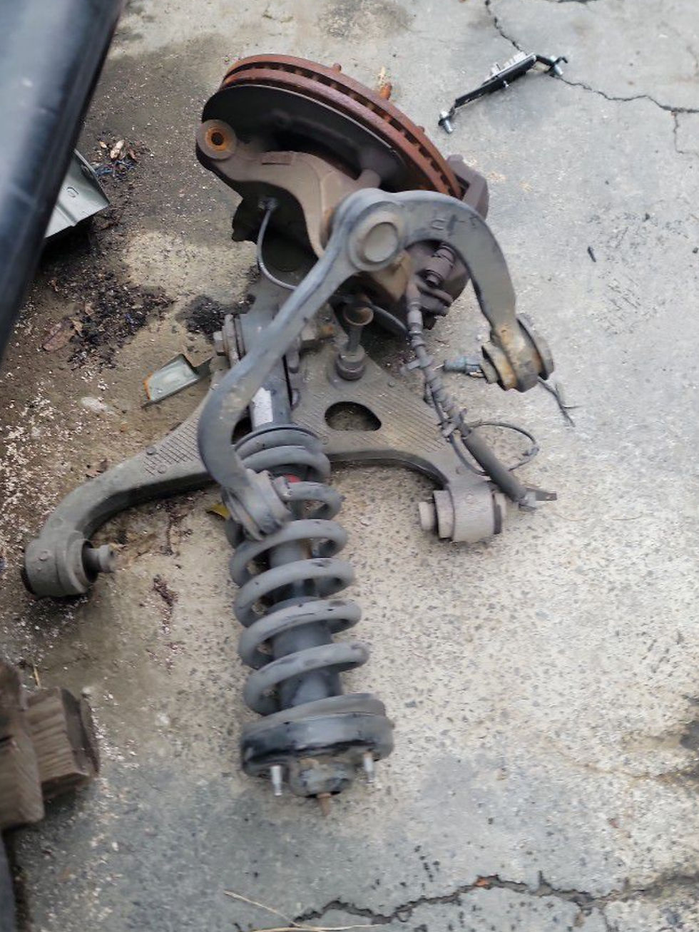 Thumbnail: 2004-2008 Ford F150 Right Suspensión Front $300