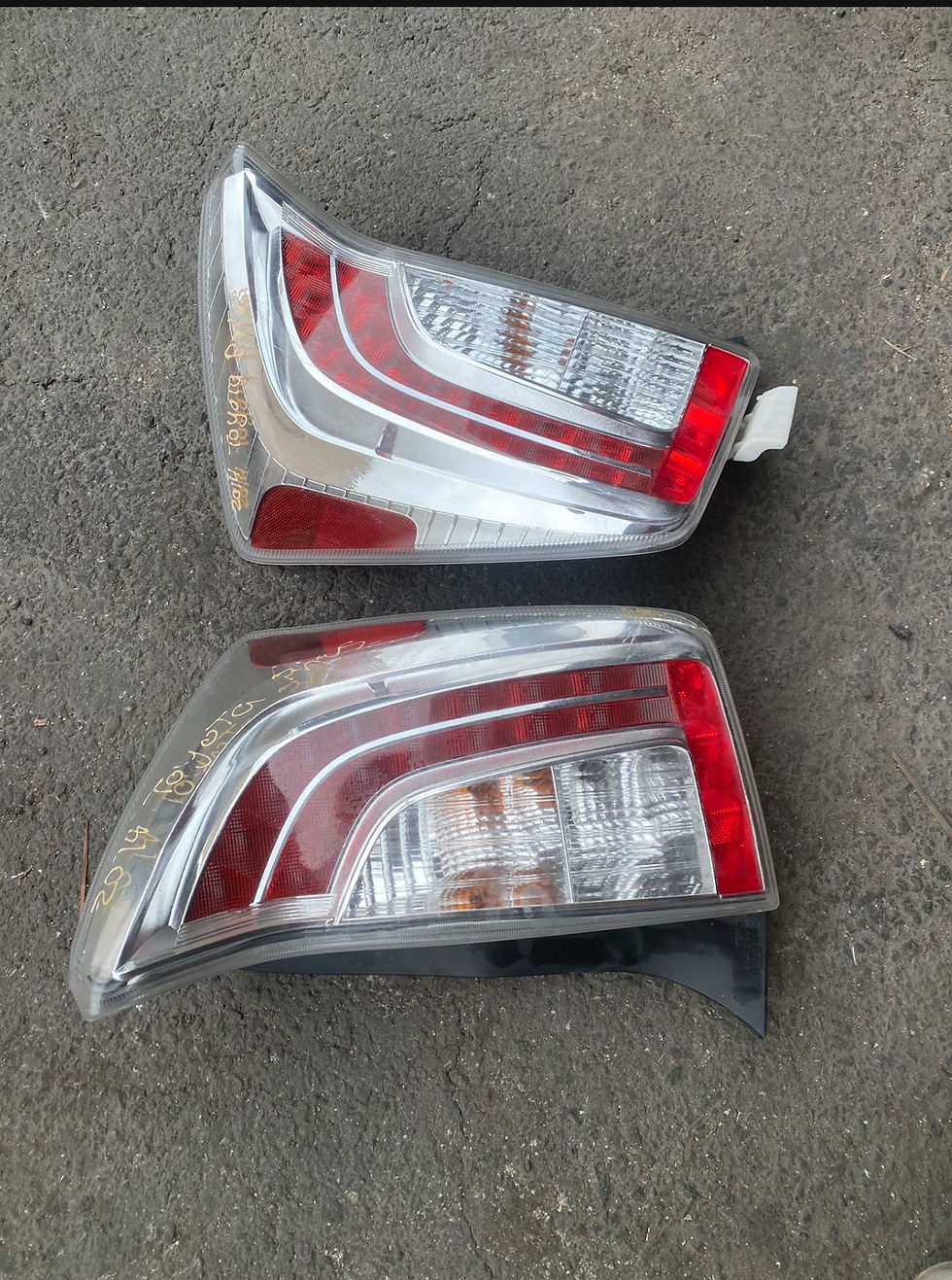 Miniatura: 2014 Toyota Prius Tail Light Lamp $125 Each 