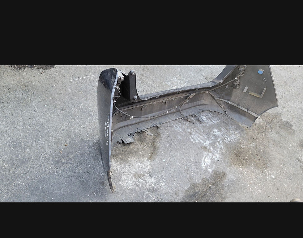 Miniatura: 2016-2018 Toyota Prius Rear Bumper OEM Assembly as you see it $675