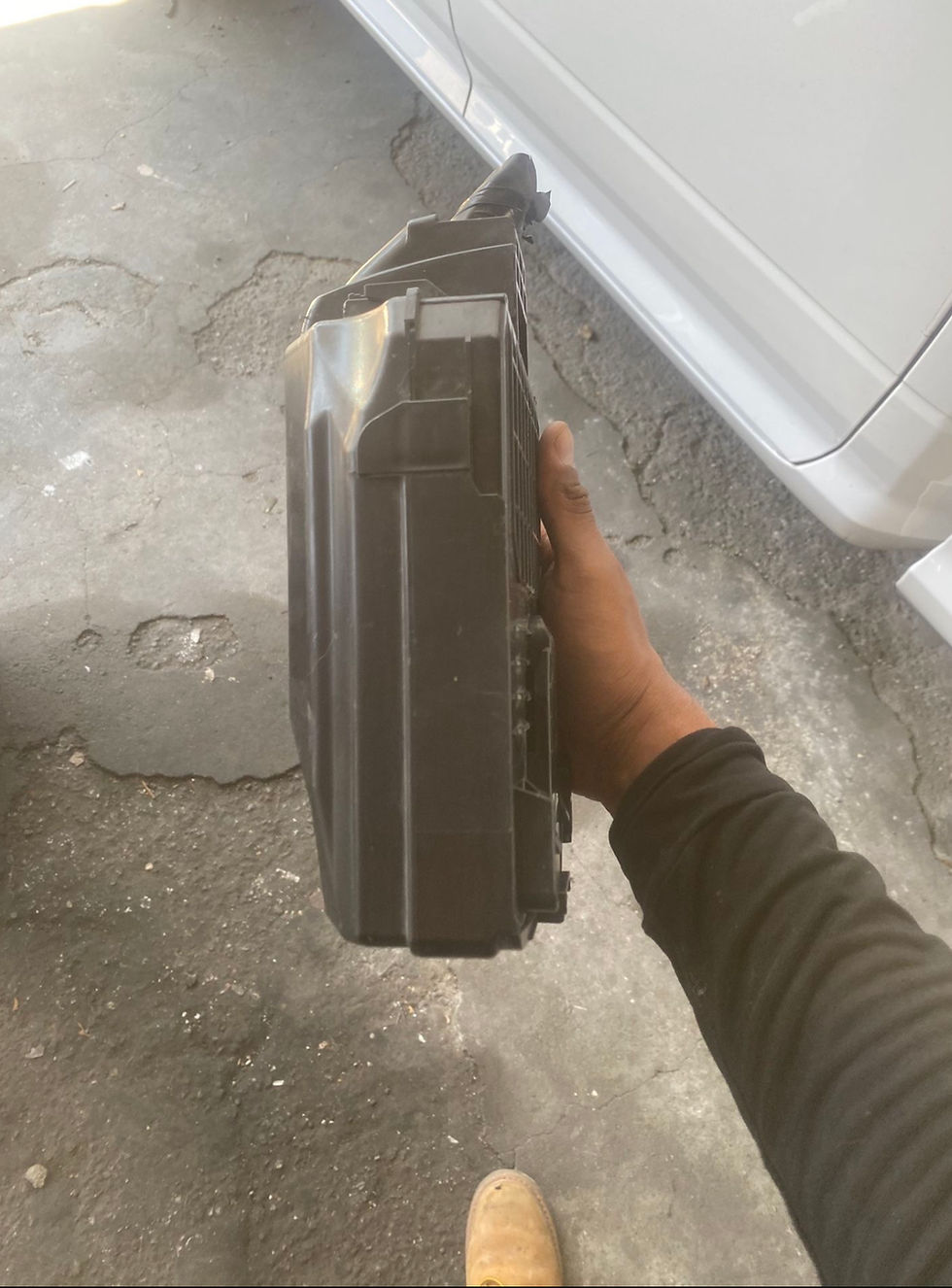 Thumbnail: 2015-2016 Infiniti Q50 Fuse Box 