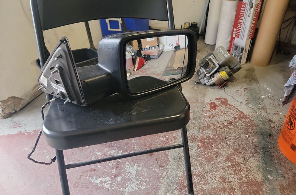 Miniatura: 2009-2019 Dodge Ram Right Mirror $140
