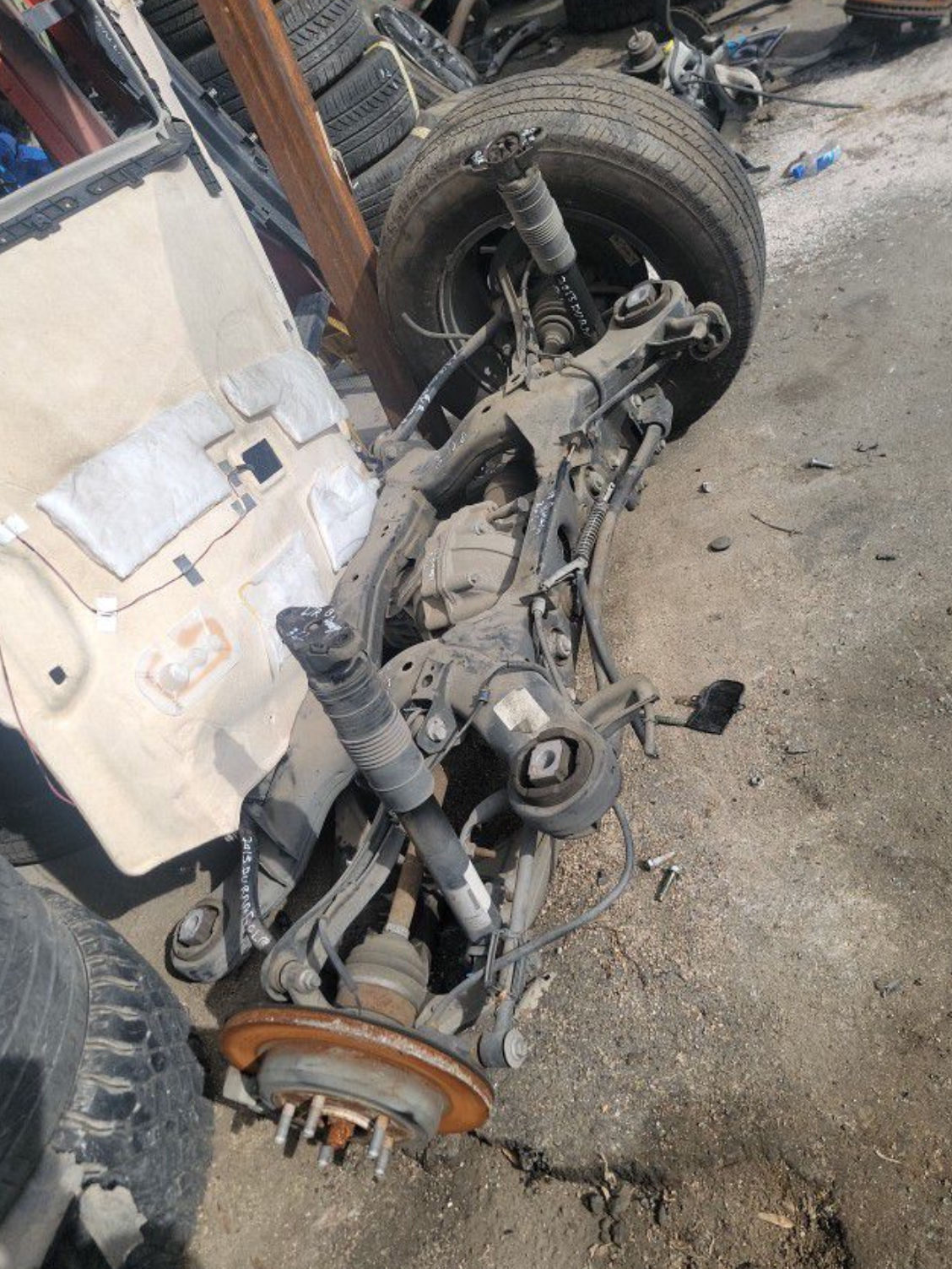2011-2015 Dodge Durango 3.6 Rear Suspension  Parts $300