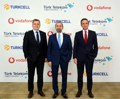 Turkcell, Türk Telekom ve Vodafone Yerli Uygulamalar için Güçlerini Birleştirdi