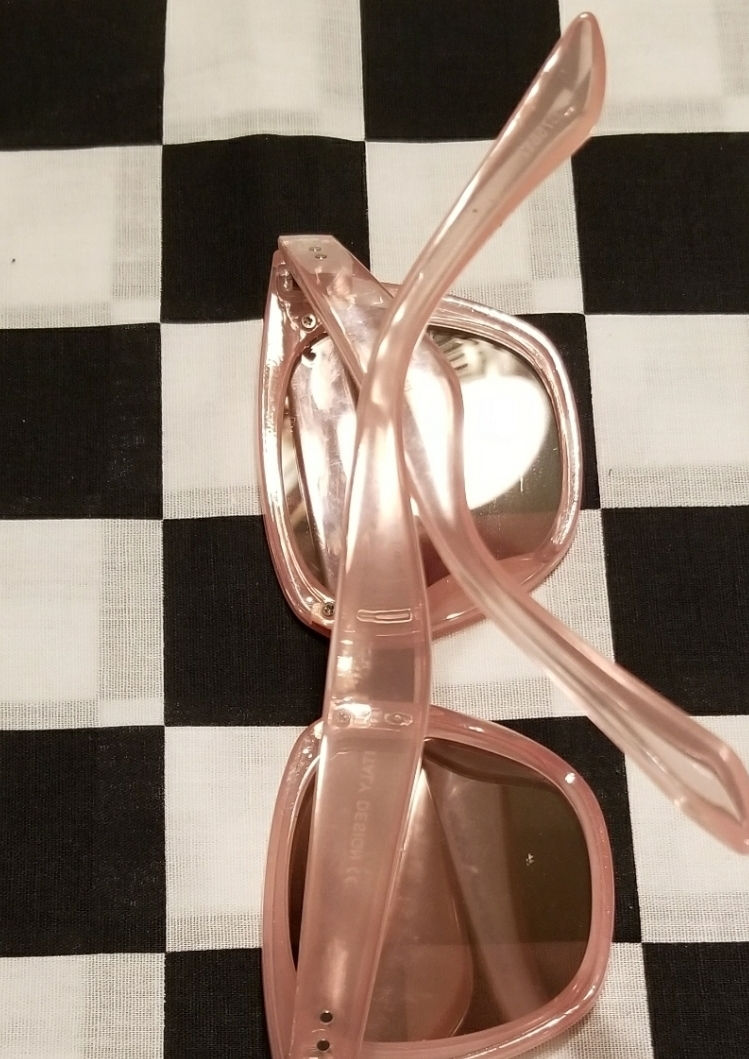 Thumbnail: Peach Pink Mirror Glasses