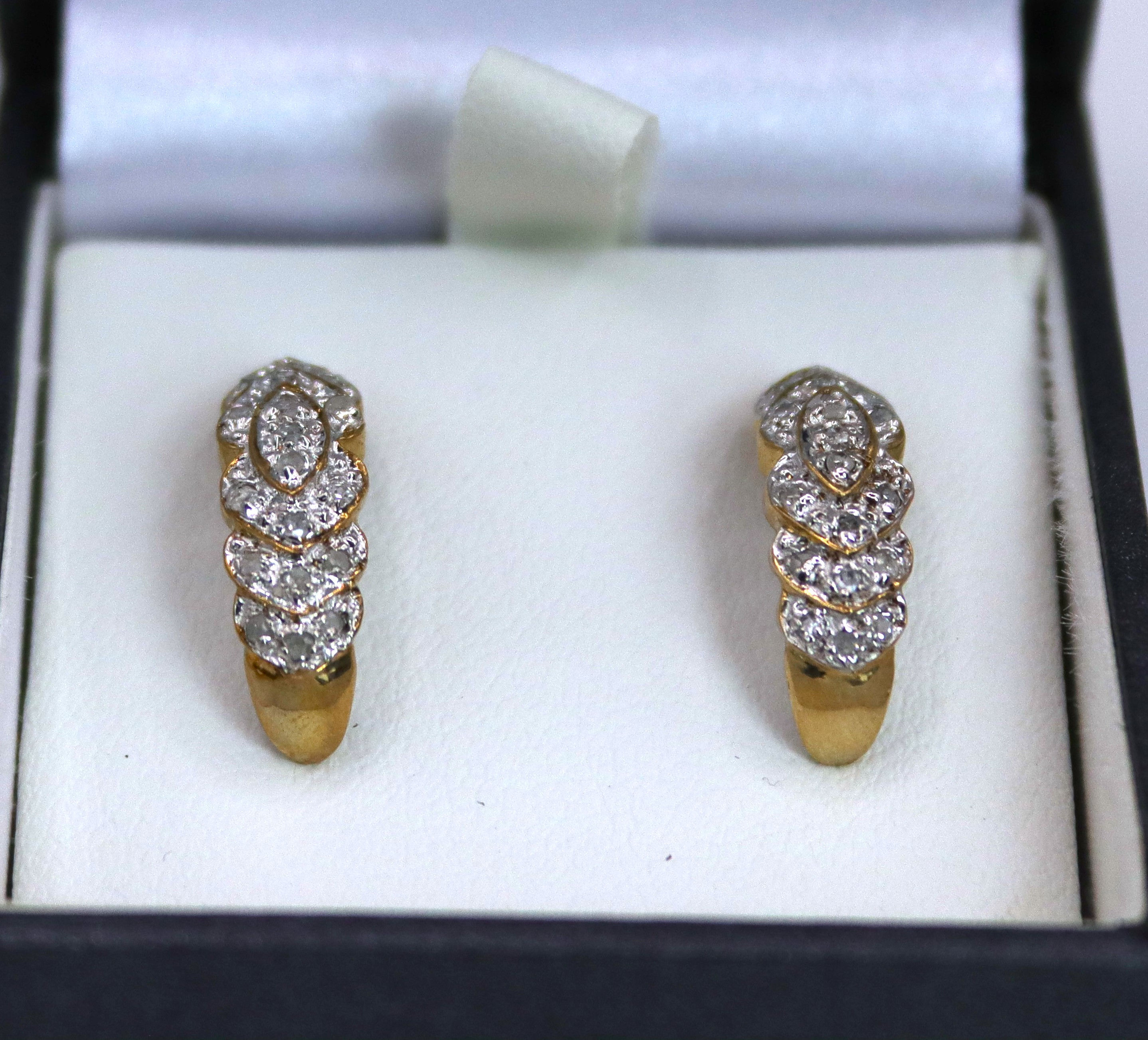 9ct Gold and Diamond Classic Stud Earrings