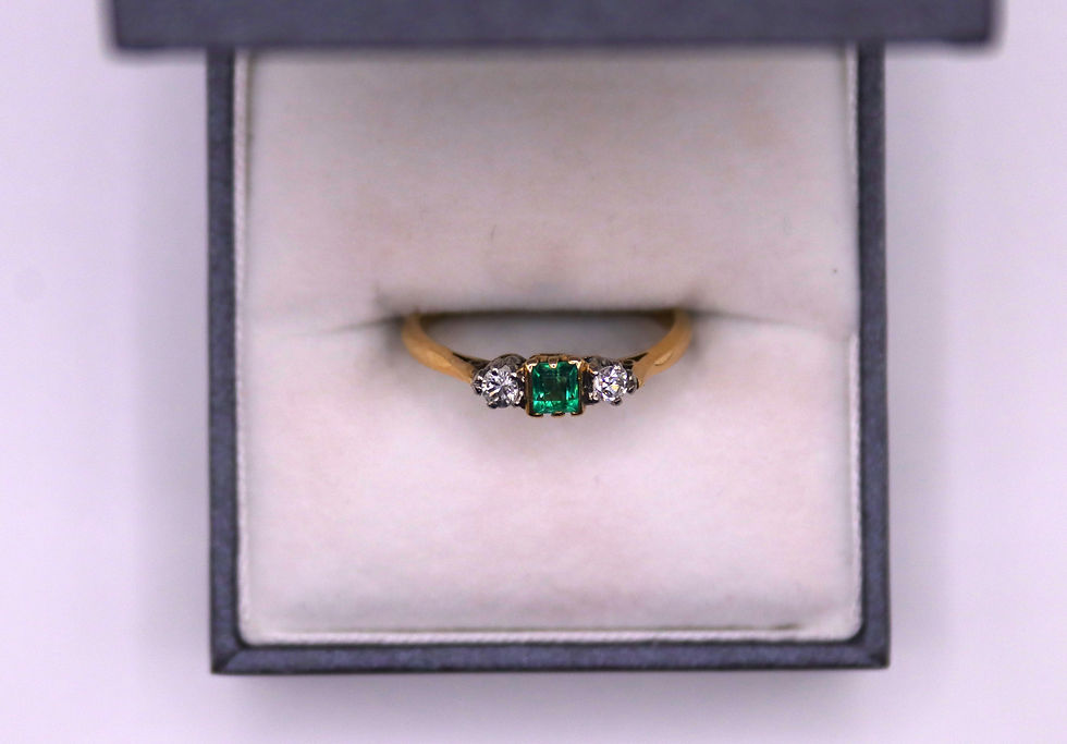Thumbnail: 18ct Gold and Platinum Emerald and Diamond Ring
