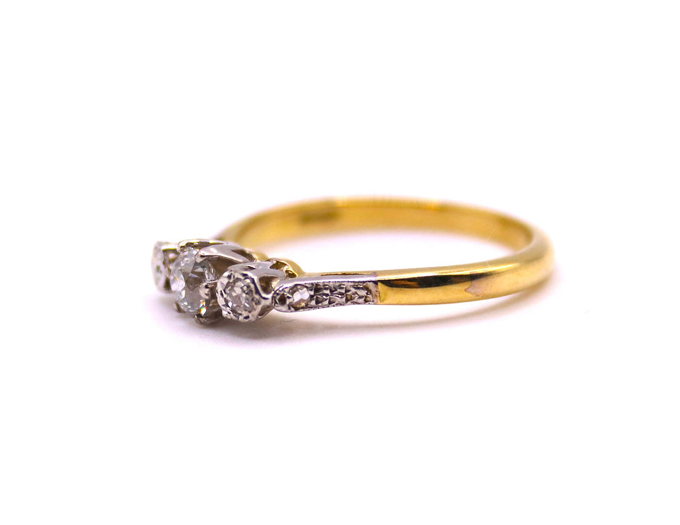 Thumbnail: 18ct Gold Ring with Three Diamonds