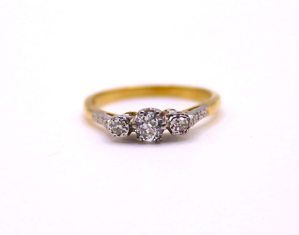 Thumbnail: 18ct Gold Ring with Three Diamonds