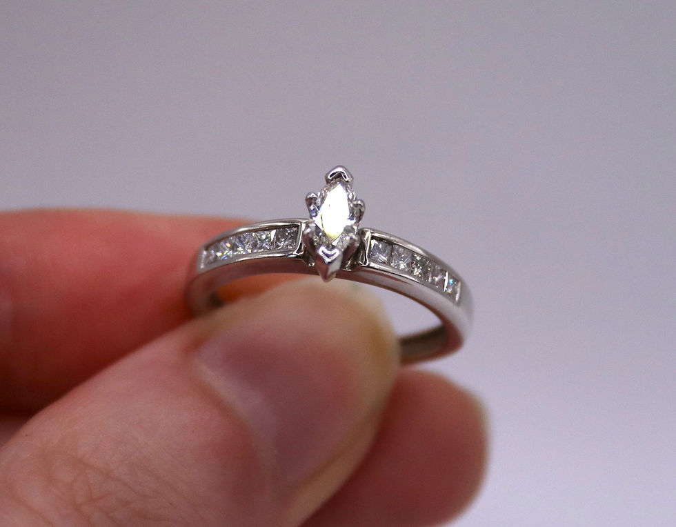 Thumbnail: 18ct White Gold Marquise Diamond Ring