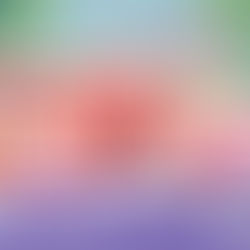 Le Rond-Point Gourmand dans la galerie marchande, avec des exposants proposant snacks, cocktails et pâtisseries, 27-28 mars de 9h à 20h