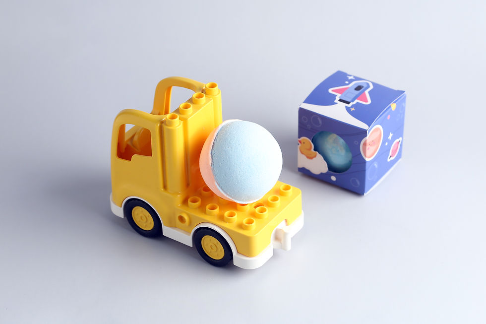 Thumbnail: bath bombs with a small toy car