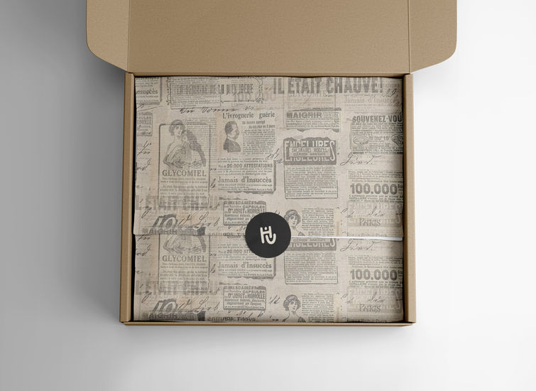 Free Wrapping Tiisue Paper Mockup2