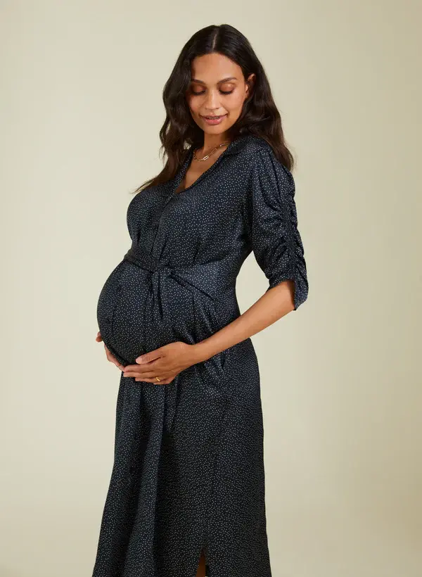 isabella Oliver - Sustainable Maternity Clothes Brands for Pregnancy and Nursing