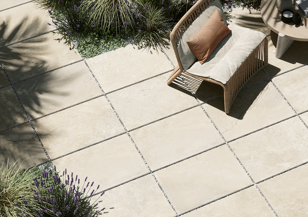 Fliesen Nürnberg I Terrassenfliese Tuffeau Bianco 60,4x90,6 cm von Coem
