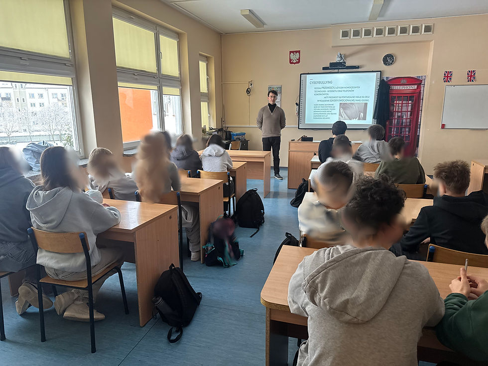 adwokat rozjaśnia prawo uczniom