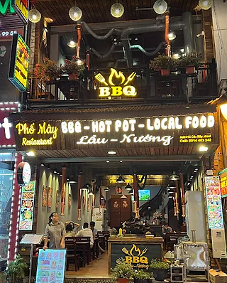 Nhà Hàng Phố Mây BBQ restaurant in Sapa, Vietnam