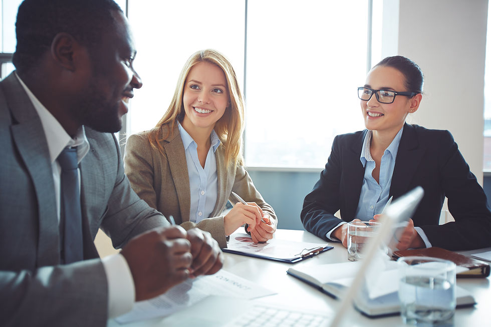 businesswomen-doing-interview.jpg