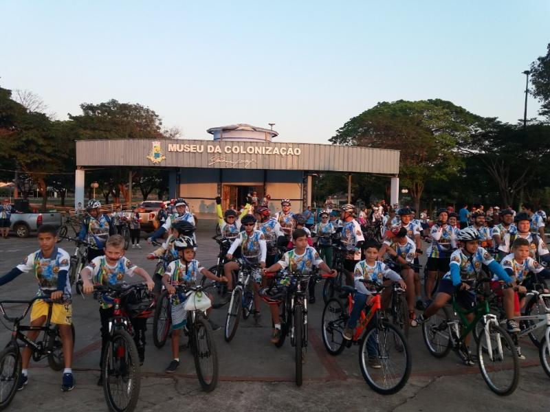 Passeio Ciclístico em Porto dos Gaúchos tem recorde de participantes.