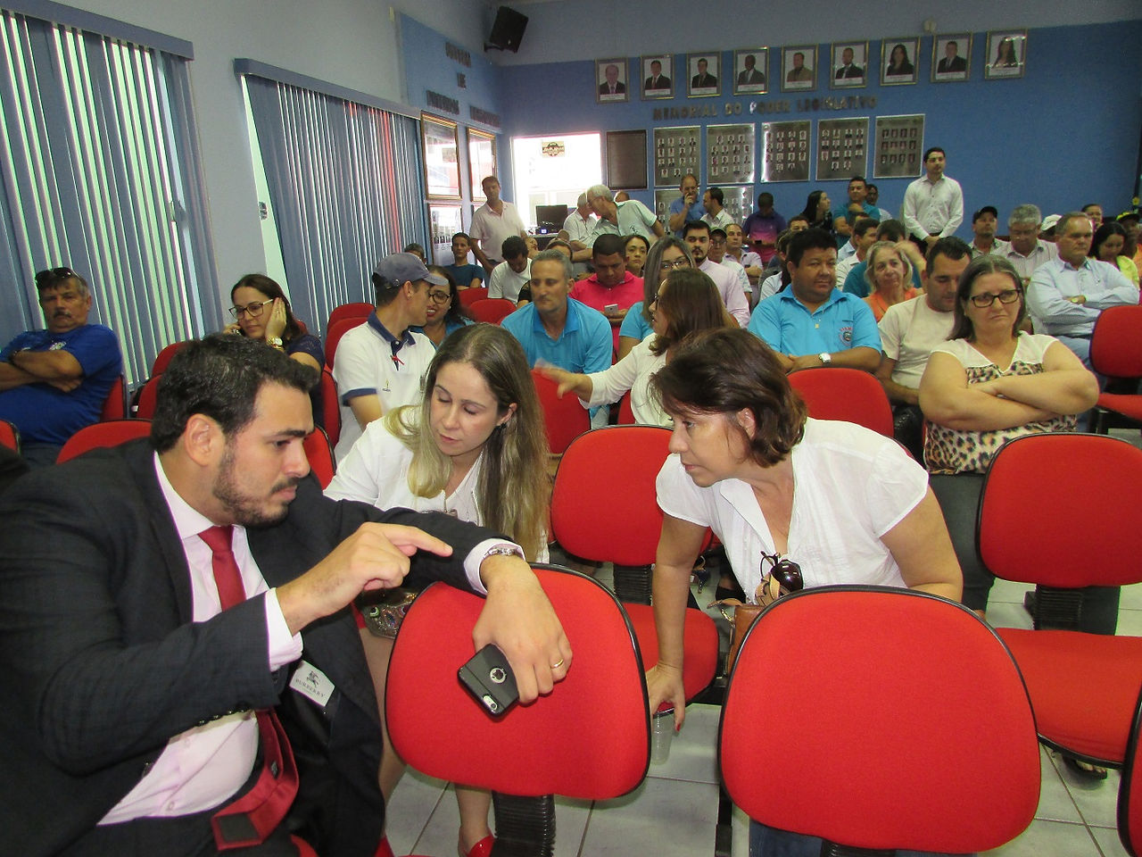 sessão_extraordinaria_na_câmara_de_vereadores1